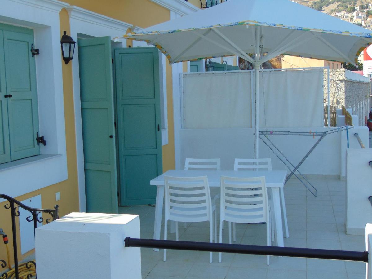 Villas Danezis - New Marina , シミ エクステリア 写真