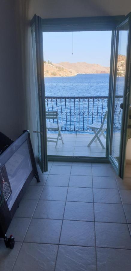 Villas Danezis - New Marina , シミ エクステリア 写真