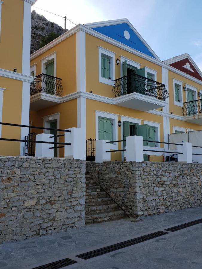 Villas Danezis - New Marina , シミ エクステリア 写真