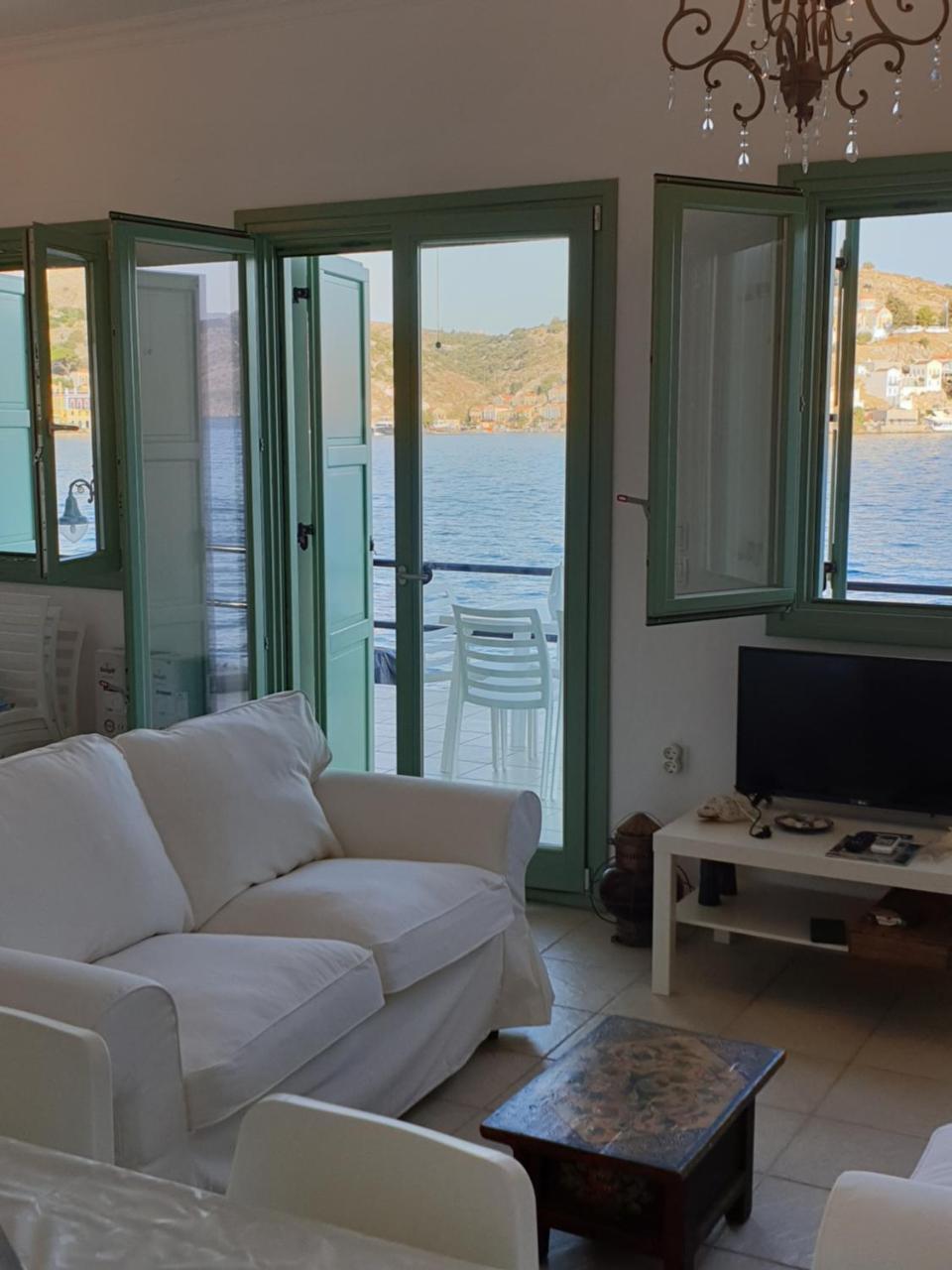 Villas Danezis - New Marina , シミ エクステリア 写真